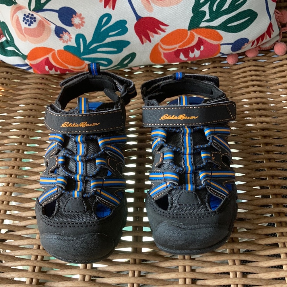 NWOT - Eddie Bauer Sandals